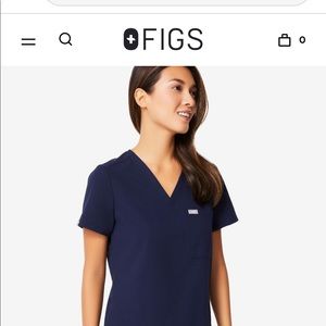 Women’s small FIGS scrub set